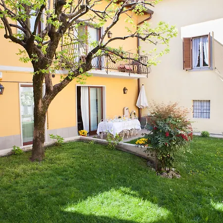 Bed & Breakfast Botton D'oro Pelabrocco