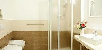 Botton D'oro Pelabrocco Bed & Breakfast