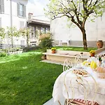 Botton D'oro Pelabrocco 4* بيرغامو