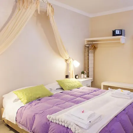 Botton D'oro Pelabrocco Oda ve Kahvaltı 3*