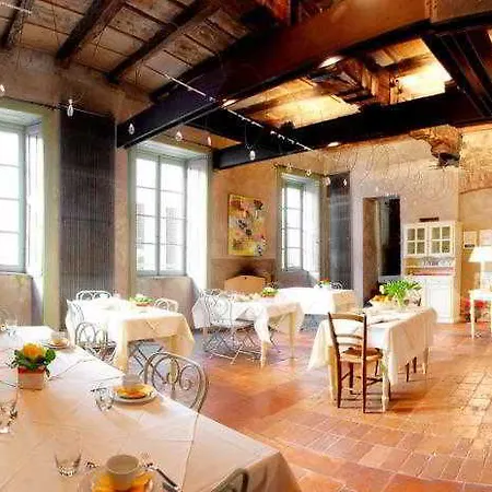 Oda ve Kahvaltı Botton D'oro Pelabrocco 3*