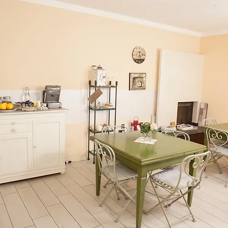 Bed and breakfast Botton D'oro Pelabrocco 3*
