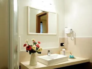 Botton D'oro Pelabrocco Oda ve Kahvaltı 3*