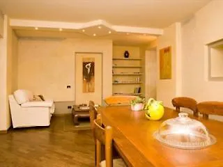 Botton D'oro Pelabrocco Oda ve Kahvaltı