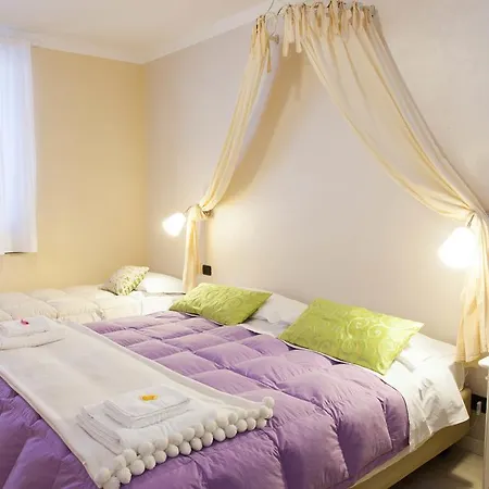 Bed & Breakfast Botton D'oro Pelabrocco 3*