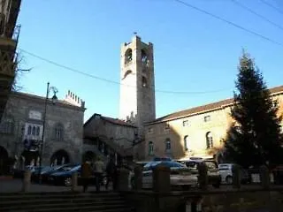 波顿德奥罗帕拉柏拉可住宿加早餐旅馆